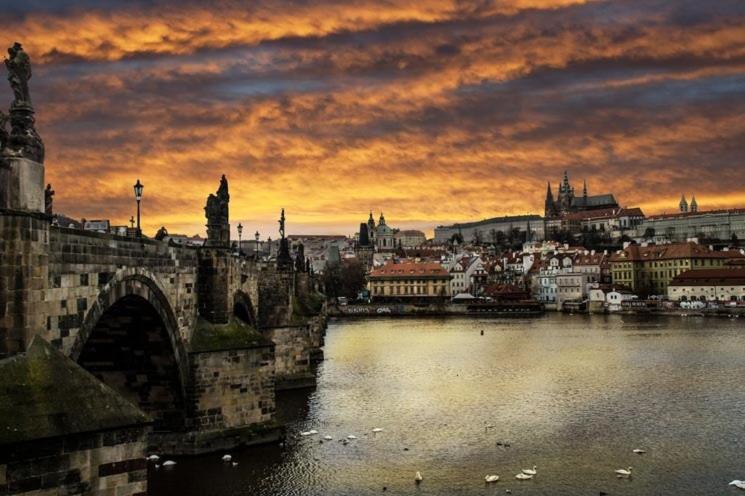 Helen Homestay Vaclavske Namesti Prag Eksteriør billede